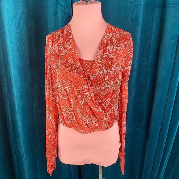 BCBGMaxAzria Nickelette Batik-Printed Top Red - Picture 2 of 6